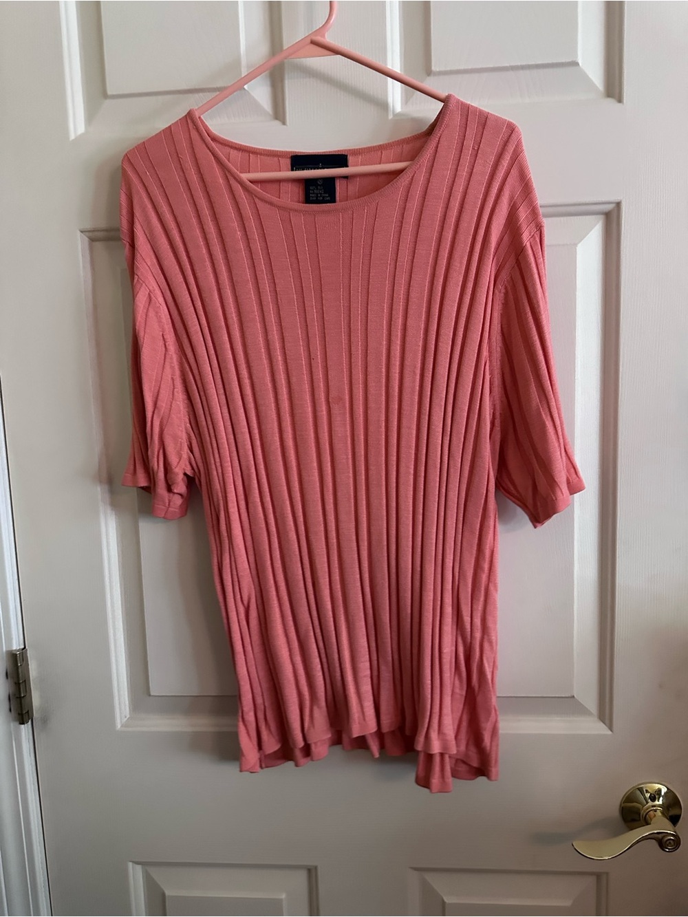 Woman’s Ribbed Short-Sleeve Top - Coral Pink